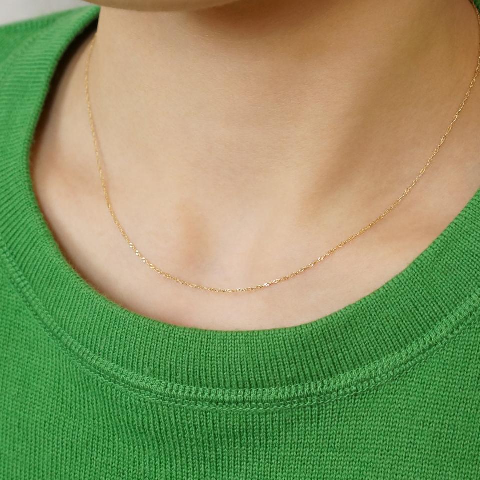 k10ネックレス スクリューチェーンネックレス 1.1㎜幅 気分が