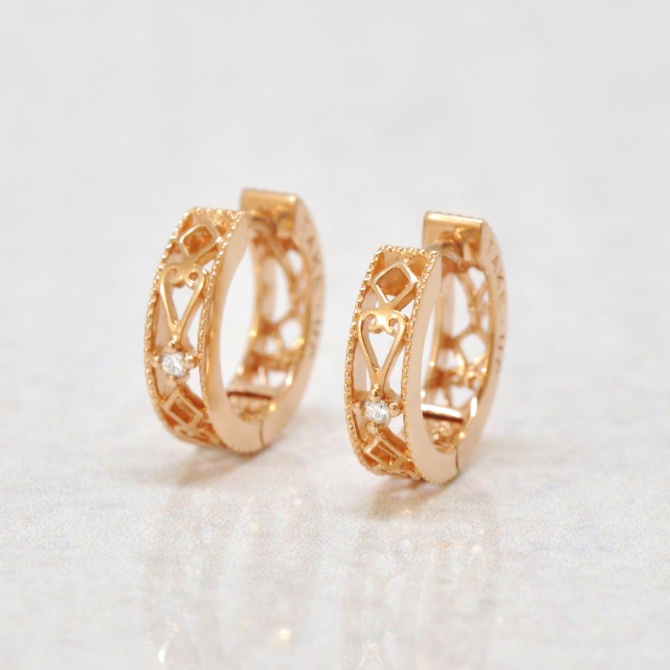 透かし模様スナップダイヤモンドピアス(ハートPG)