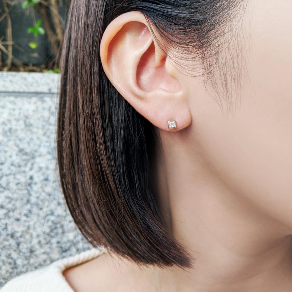 TAKE-UP ピアス