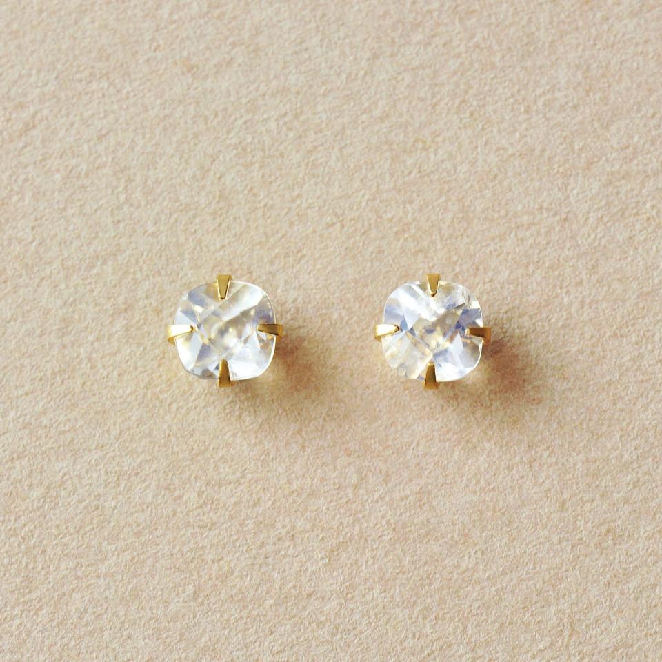 TAKE-UP｜[セカンドピアス] K18リリィカットムーンストーン