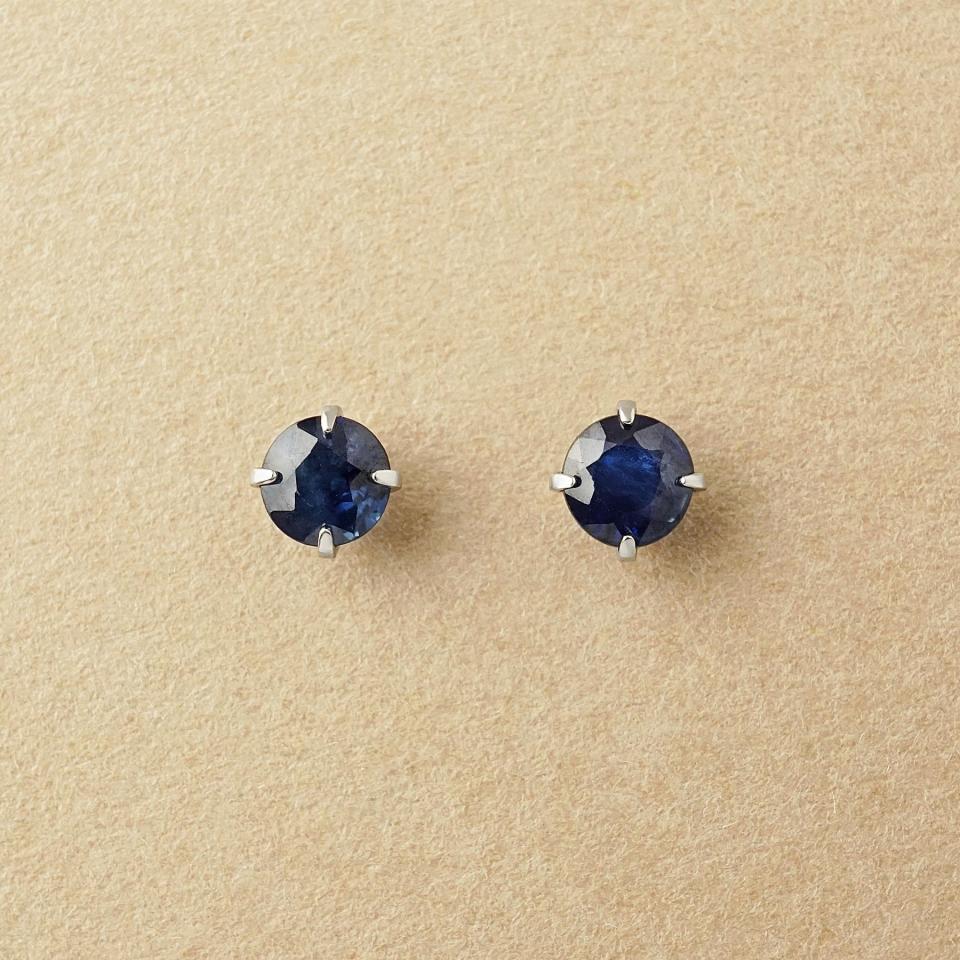 [ セカンドピアス]Pt ブルーサファイヤピアス