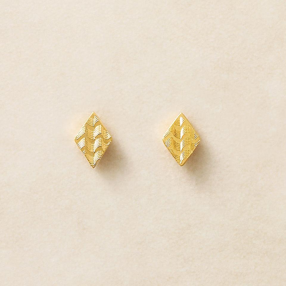 [ セカンドピアス] K18ダイヤナミカットピアス( YG)