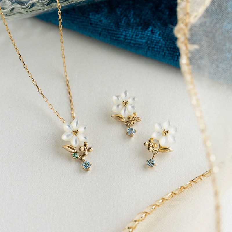 11月誕生花ジュエリーcaro fiore