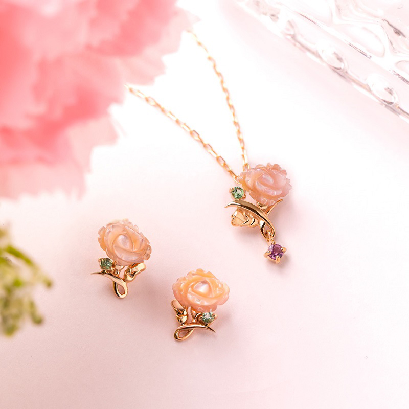 5月誕生花ジュエリーcaro fiore